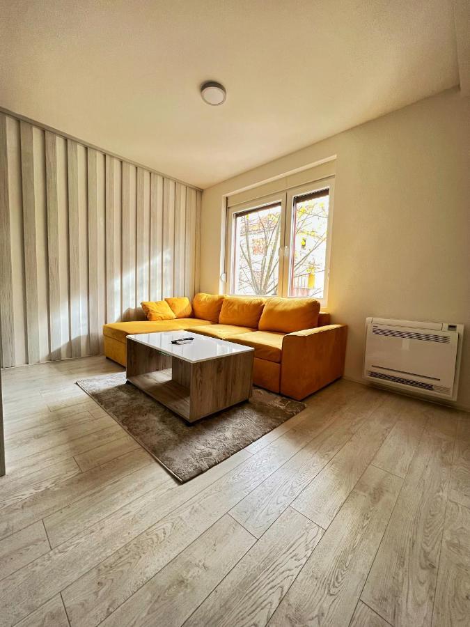 Center Deluxe Studio Niksic Exterior foto