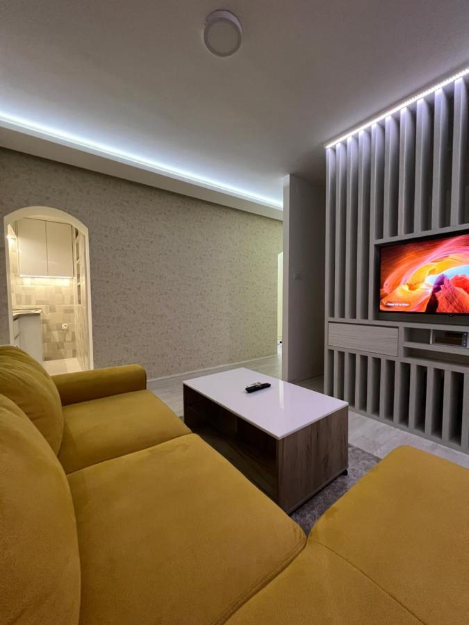 Center Deluxe Studio Niksic Exterior foto
